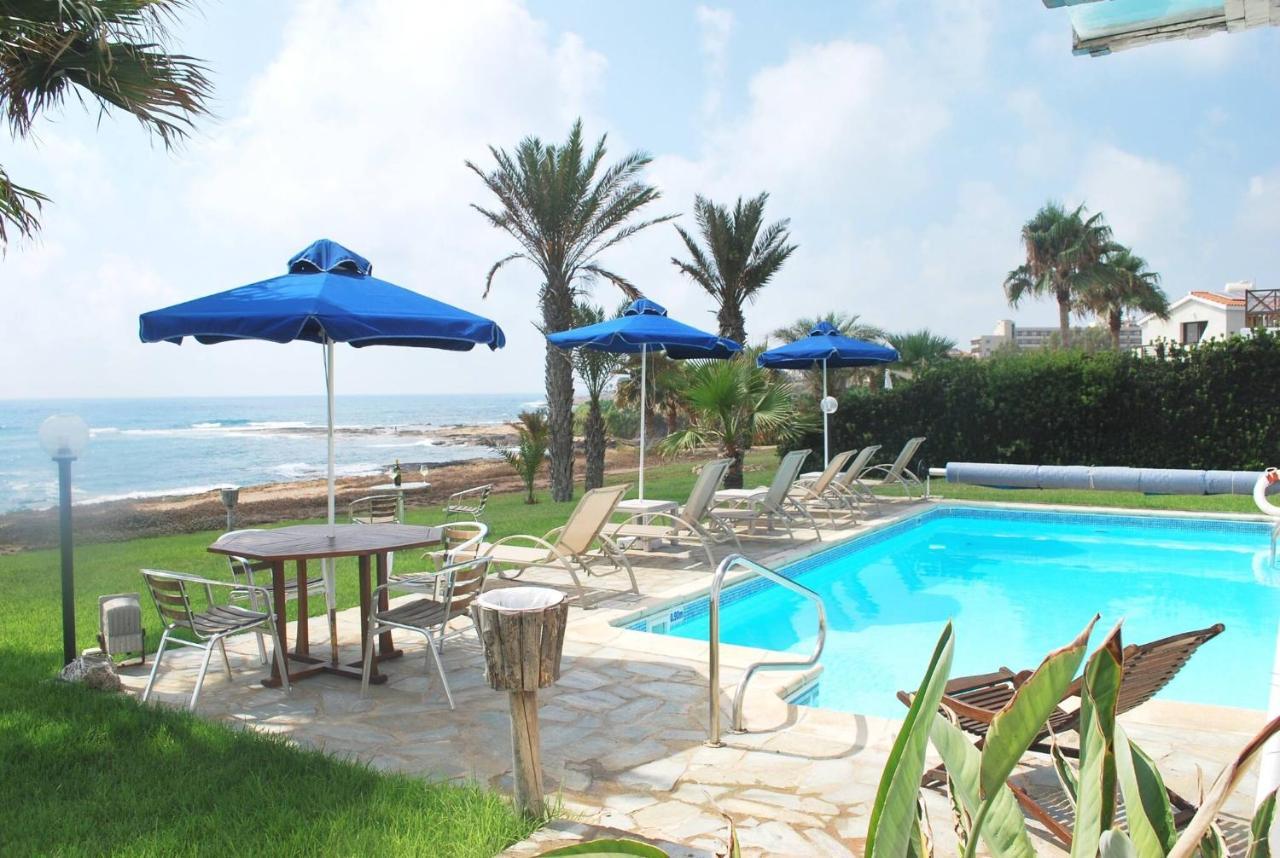 Sea Front Villa, Heated Private Pool, Amazing Location Paphos 323 基索内加 外观 照片