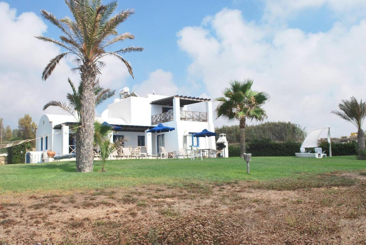 Sea Front Villa, Heated Private Pool, Amazing Location Paphos 323 基索内加 外观 照片